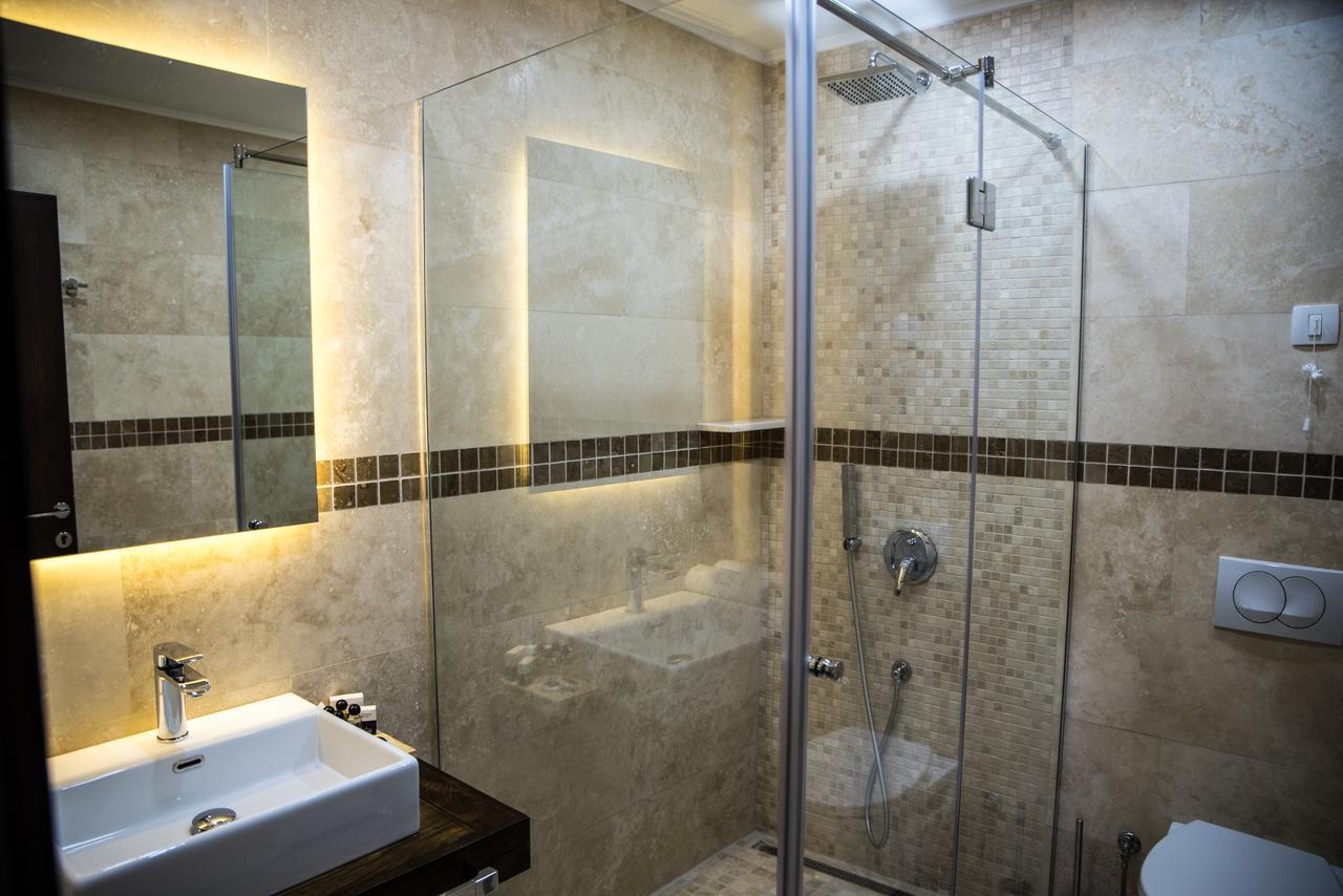 Boutique Hotel "Salina" Улцинь Екстер'єр фото